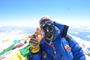 3D Activation-Kunstwerk auf dem Mount Everest