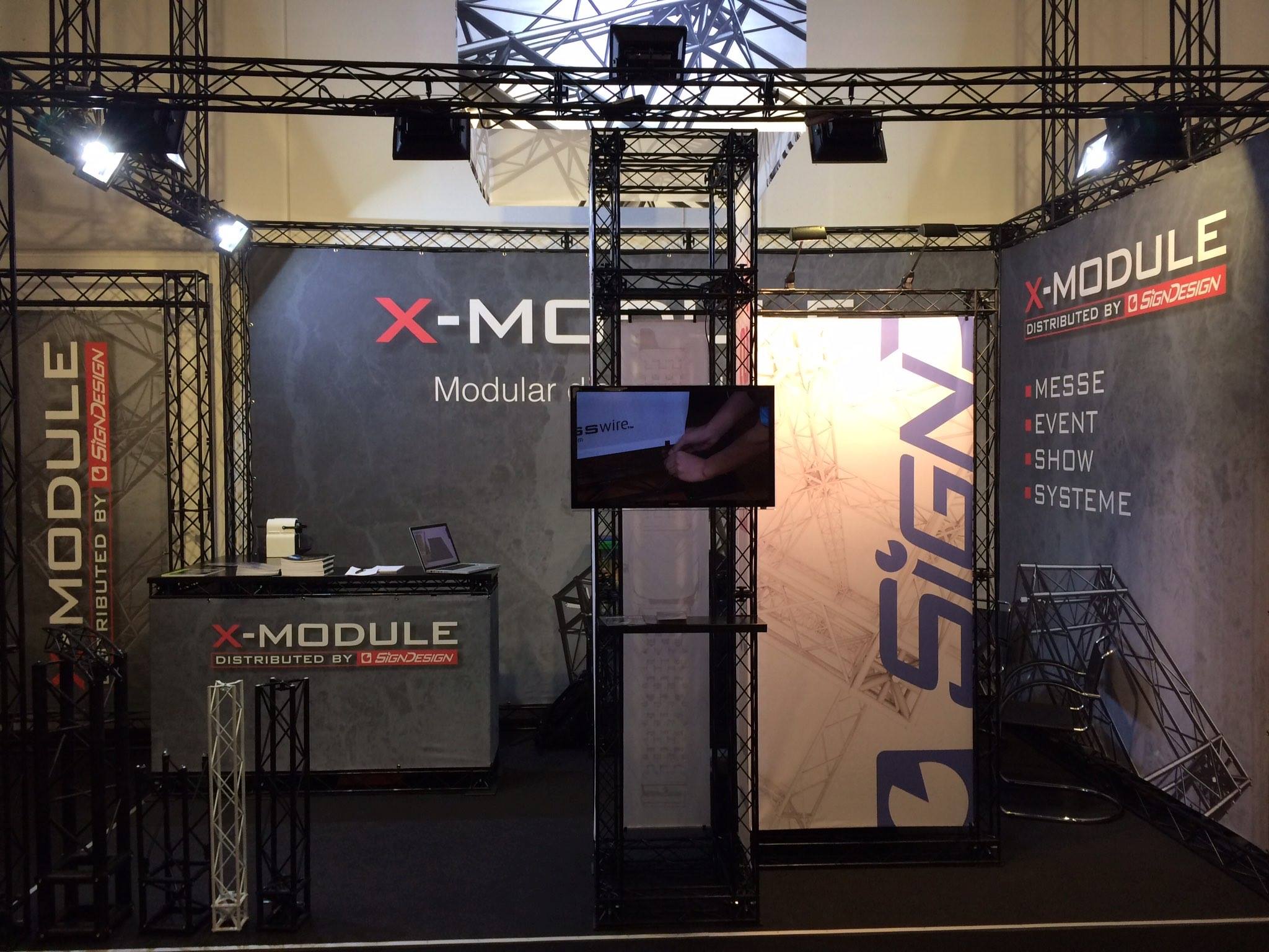 Messestand X15 ExpoWire